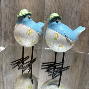 Granny Core Pair of Charming Decorative gossiping Birds W/ Metal Legs Set of TWO